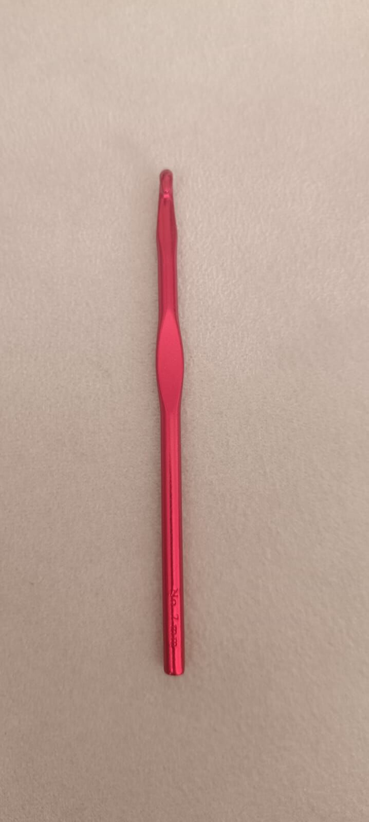 Kartopu Renkli Metal Yün Tığ 15 cm 7 mm